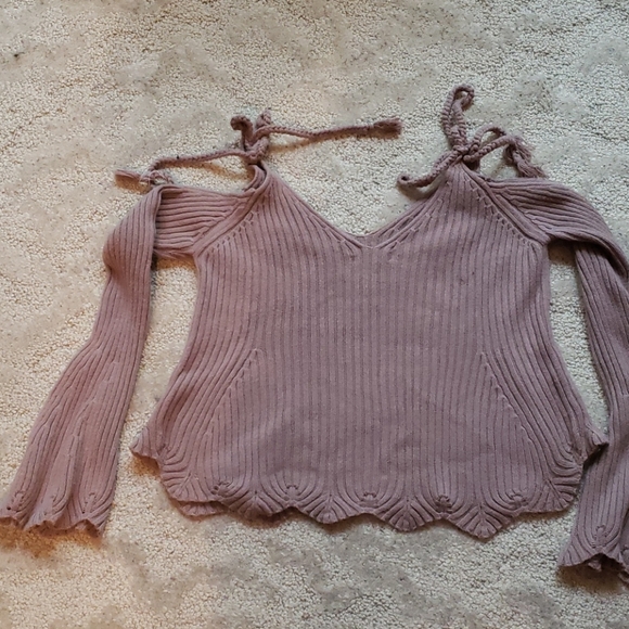 Sweater - Picture 3 of 3